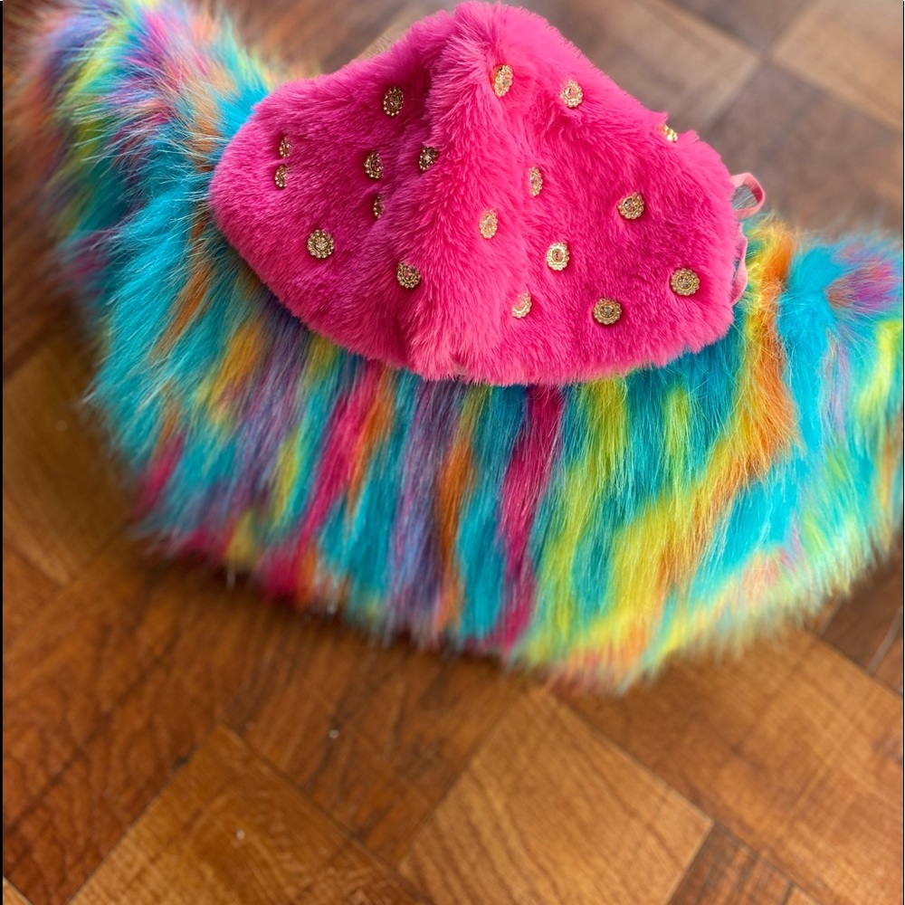 Multicolor fur Fanny pack